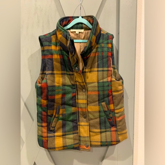 Vanilla Bay Jackets & Blazers - Vanilla Bay Fall Plaid Vest! Medium